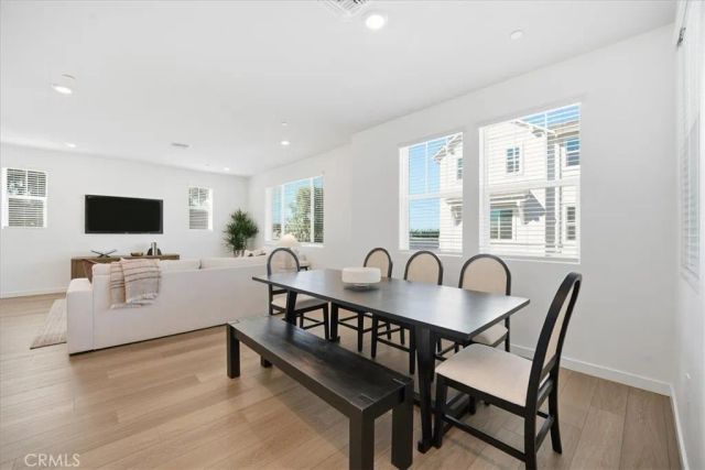 2392 Haley Point Drive 104, Ventura, CA 93003