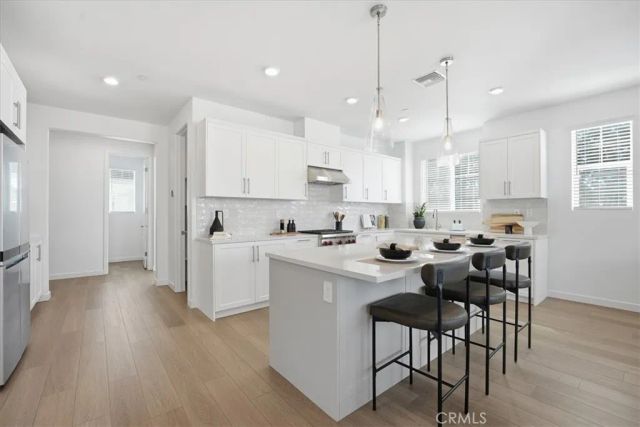 2392 Haley Point Drive 104, Ventura, CA 93003