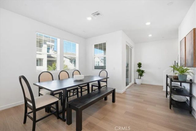 2392 Haley Point Drive 104, Ventura, CA 93003