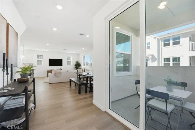 2392 Haley Point Drive 104, Ventura, CA 93003