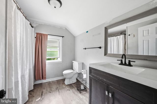 1938 PARKVIEW AVE, Bristol, PA 19007