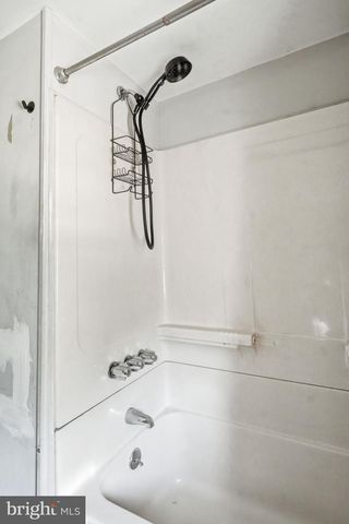 1938 PARKVIEW AVE, Bristol, PA 19007
