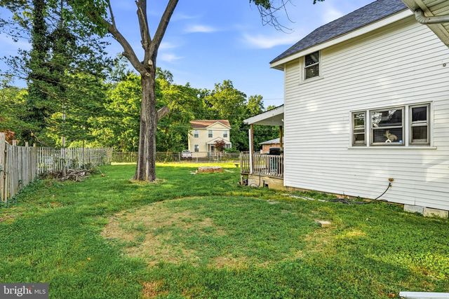1938 PARKVIEW AVE, Bristol, PA 19007