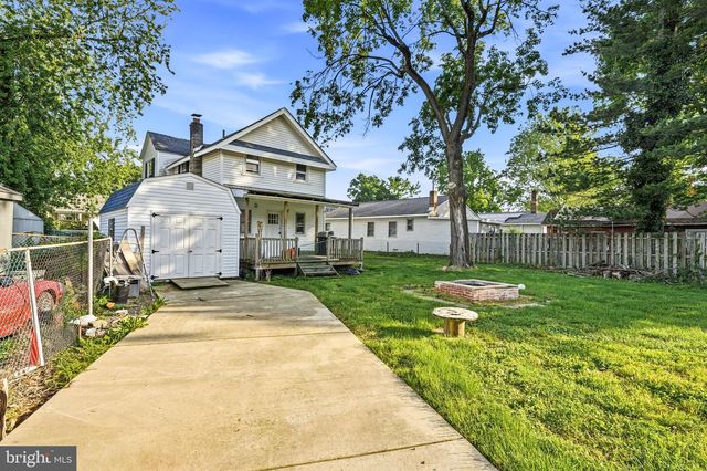 1938 PARKVIEW AVE, Bristol, PA 19007