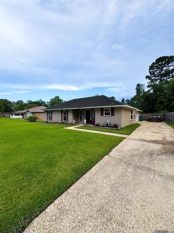8994 Cedar Springs Ave, Denham Springs, LA 70726