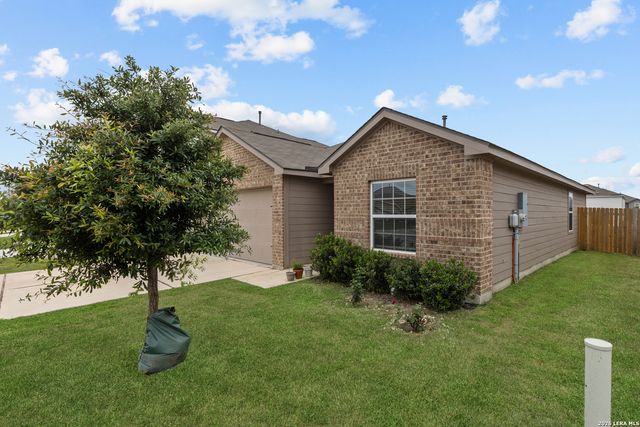 15311 Nest Jct, Von Ormy, TX 78073
