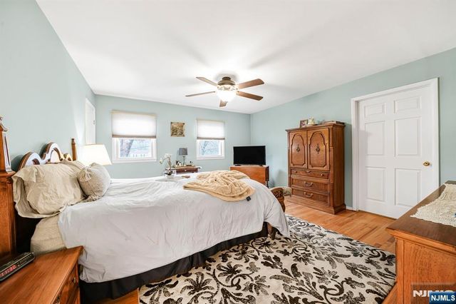 9 Allison Court, Wayne, NJ 07470