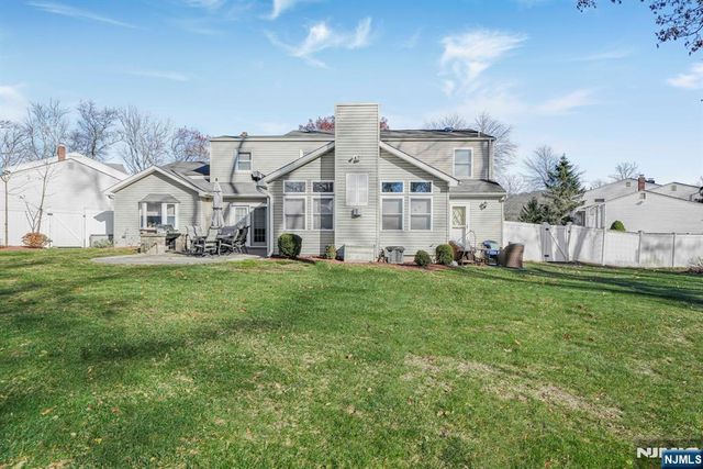 9 Allison Court, Wayne, NJ 07470