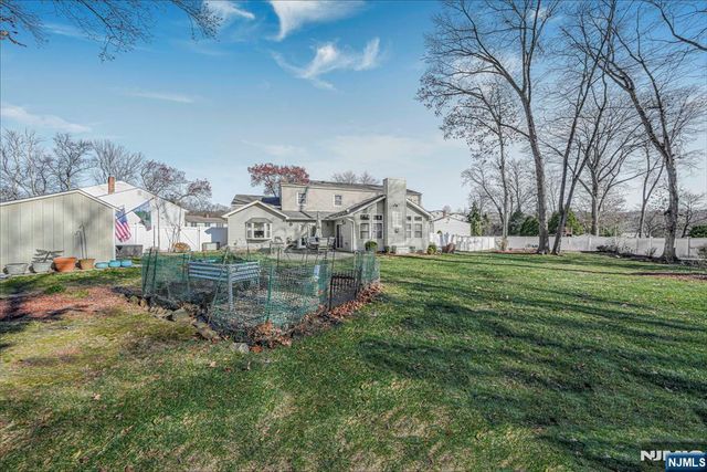 9 Allison Court, Wayne, NJ 07470