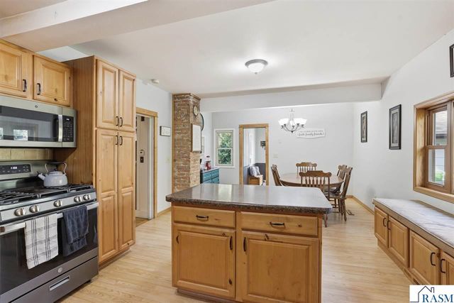 52765 409th Avenue, North Mankato, MN 56003