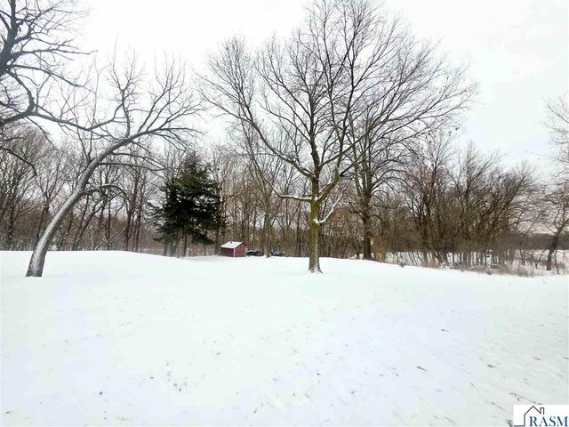 52765 409th Avenue, North Mankato, MN 56003