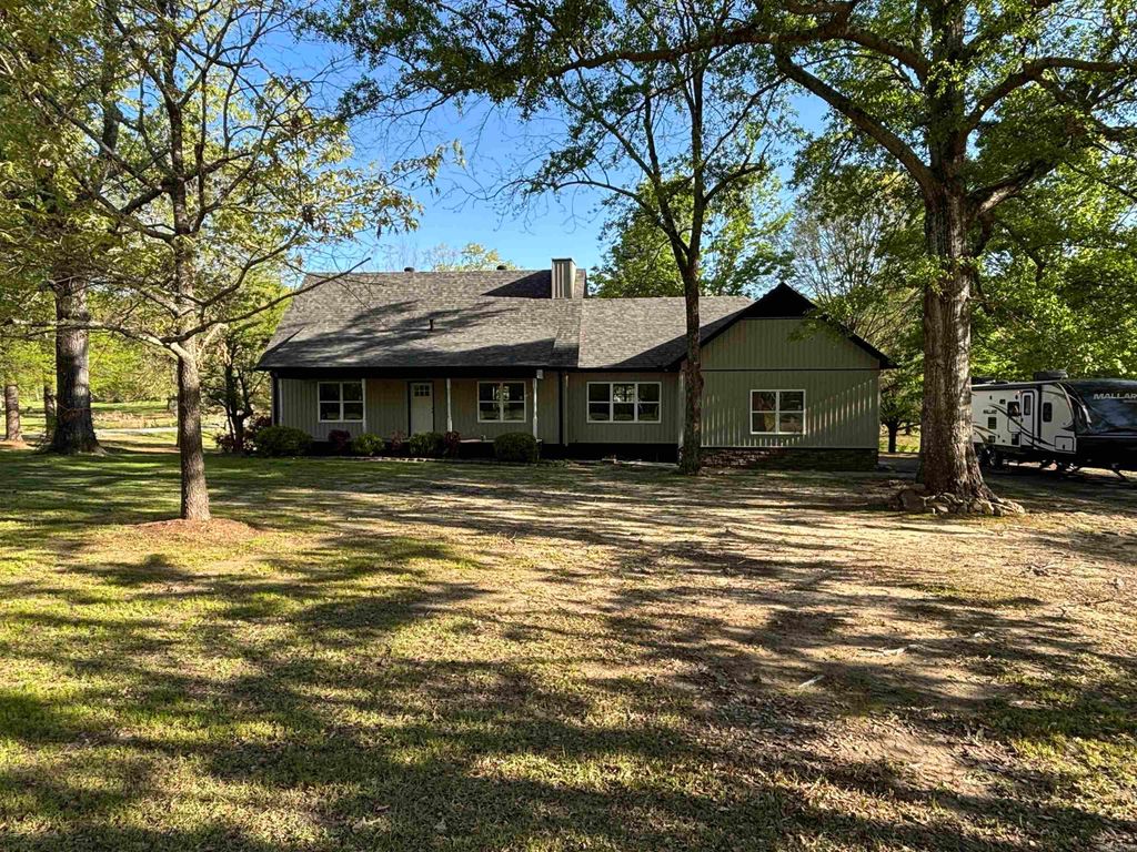 1003 Camp Road, White Hall, AR 71602