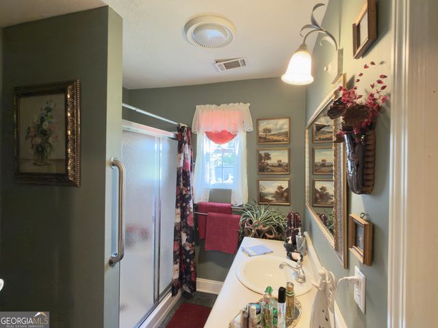 5627 Cave Spring Road SW, Cave Spring, GA 30124
