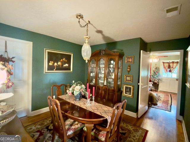5627 Cave Spring Road SW, Cave Spring, GA 30124