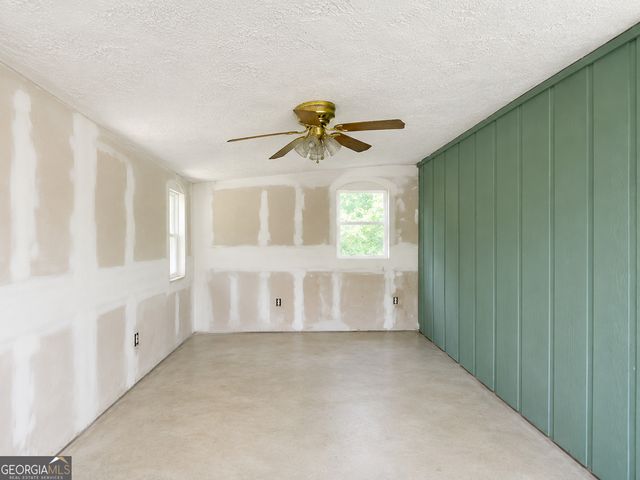 5627 Cave Spring Road SW, Cave Spring, GA 30124