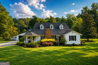 5627 Cave Spring Road SW, Cave Spring, GA 30124