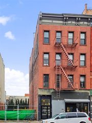 954 Manhattan Avenue, Brooklyn, NY 11222