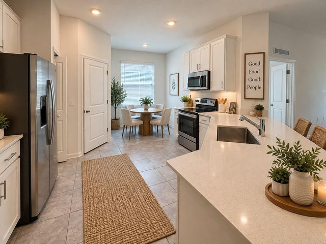 546 HATTERAS ROAD, Davenport, FL 33837