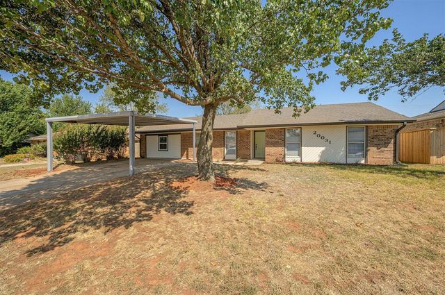 20031 Timberidge Road, Harrah, OK 73045