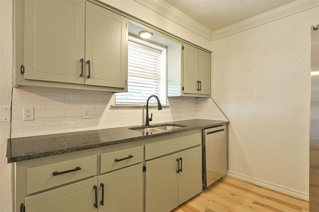 20031 Timberidge Road, Harrah, OK 73045