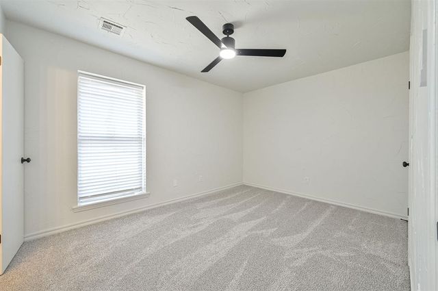 20031 Timberidge Road, Harrah, OK 73045