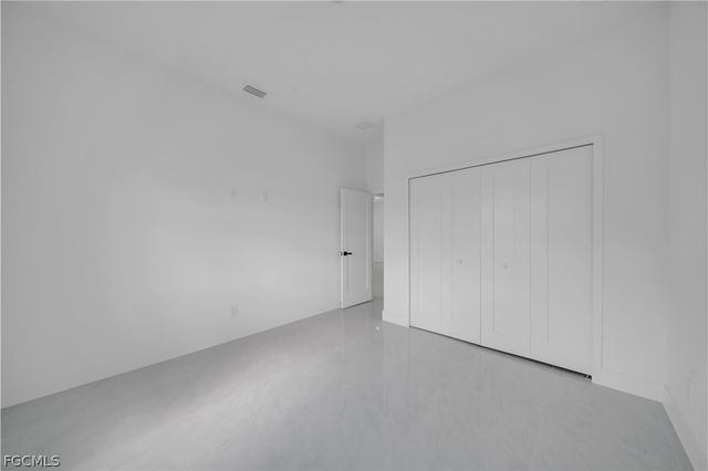 2700 42nd ST W, Lehigh Acres, FL 33971