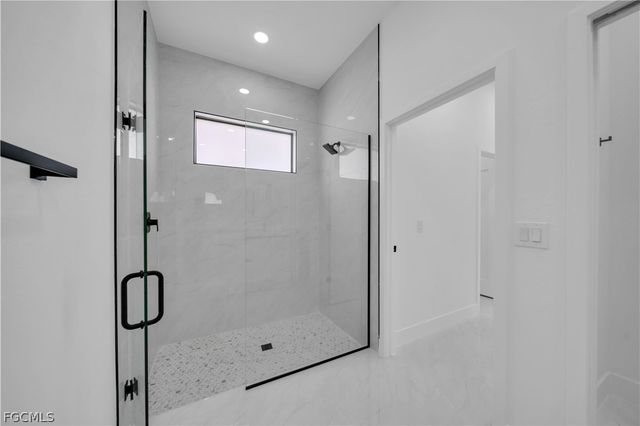 2700 42nd ST W, Lehigh Acres, FL 33971