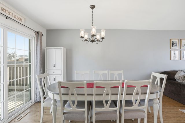 2417 Canterbury Place, Schererville, IN 46375