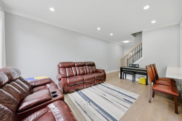 3630 W 125th Street, Alsip, IL 60803
