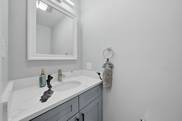 3630 W 125th Street, Alsip, IL 60803