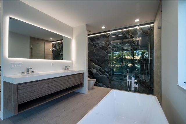 508 NE 9th Avenue, Fort Lauderdale, FL 33301