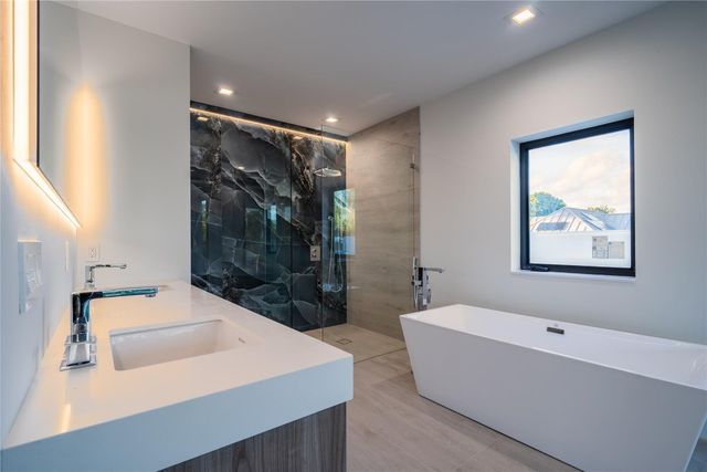 508 NE 9th Avenue, Fort Lauderdale, FL 33301