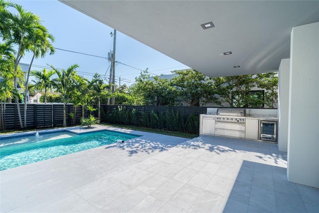 508 NE 9th Avenue, Fort Lauderdale, FL 33301
