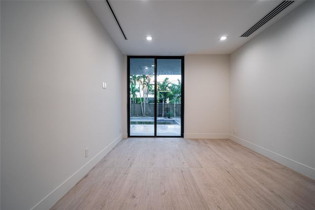 508 NE 9th Avenue, Fort Lauderdale, FL 33301