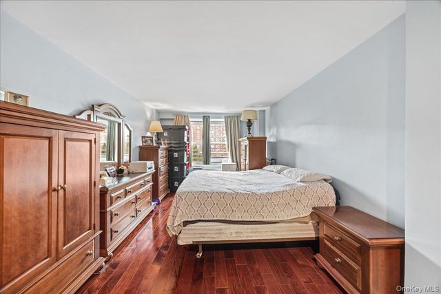 555 Kappock Street 7E, Bronx, NY 10463