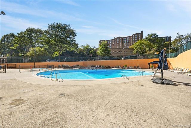 555 Kappock Street 7E, Bronx, NY 10463