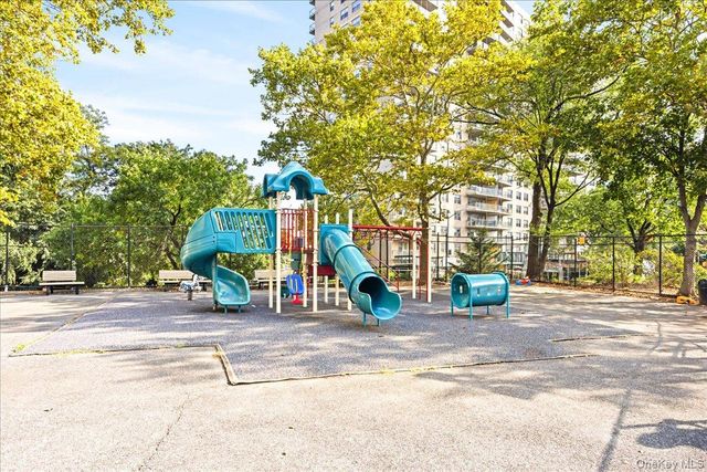 555 Kappock Street 7E, Bronx, NY 10463