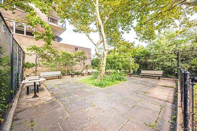 555 Kappock Street 7E, Bronx, NY 10463