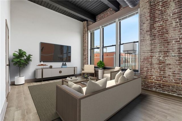 308 W 8th Street 418, Kansas City, MO 64105