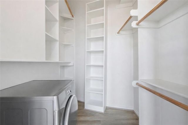 308 W 8th Street 418, Kansas City, MO 64105