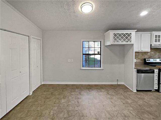 4425 Amy Road, Snellville, GA 30039