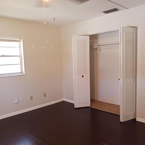 1896 NE Media Avenue, Jensen Beach, FL 34957