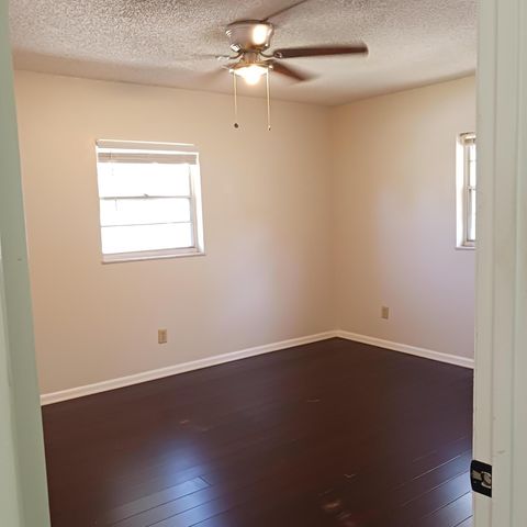 1896 NE Media Avenue, Jensen Beach, FL 34957