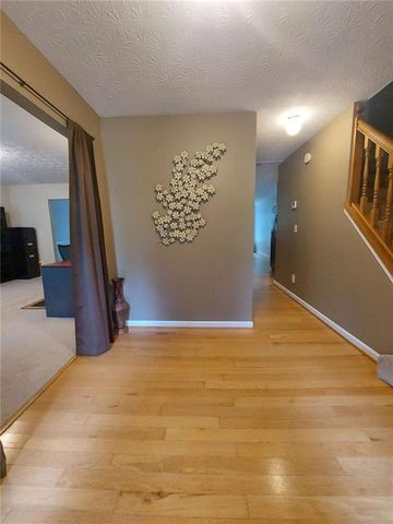 2737 Crestworth Lane, Buford, GA 30519