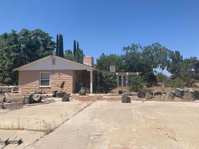 231 Castro Canyon Road, Cuyama, CA 93254