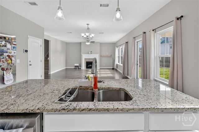 217 W W Winn Avenue, Hinesville, GA 31313