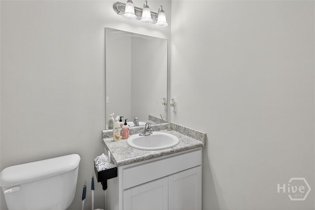 217 W W Winn Avenue, Hinesville, GA 31313