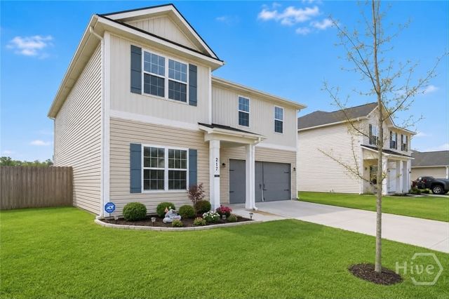 217 W W Winn Avenue, Hinesville, GA 31313