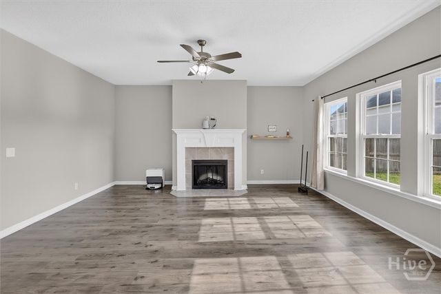 217 W W Winn Avenue, Hinesville, GA 31313