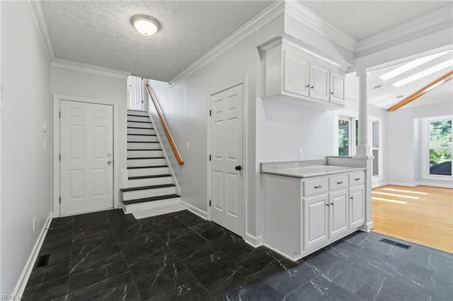 111 Manassas LOOP, Yorktown, VA 23693